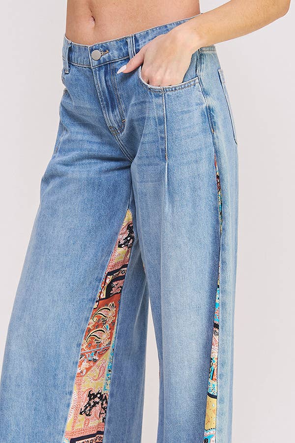 MID RISE PAISLEY PRINT PATCHWORK STRAIGHT LEG PANT