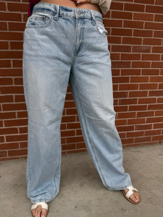 Low Rise Baggy Jean