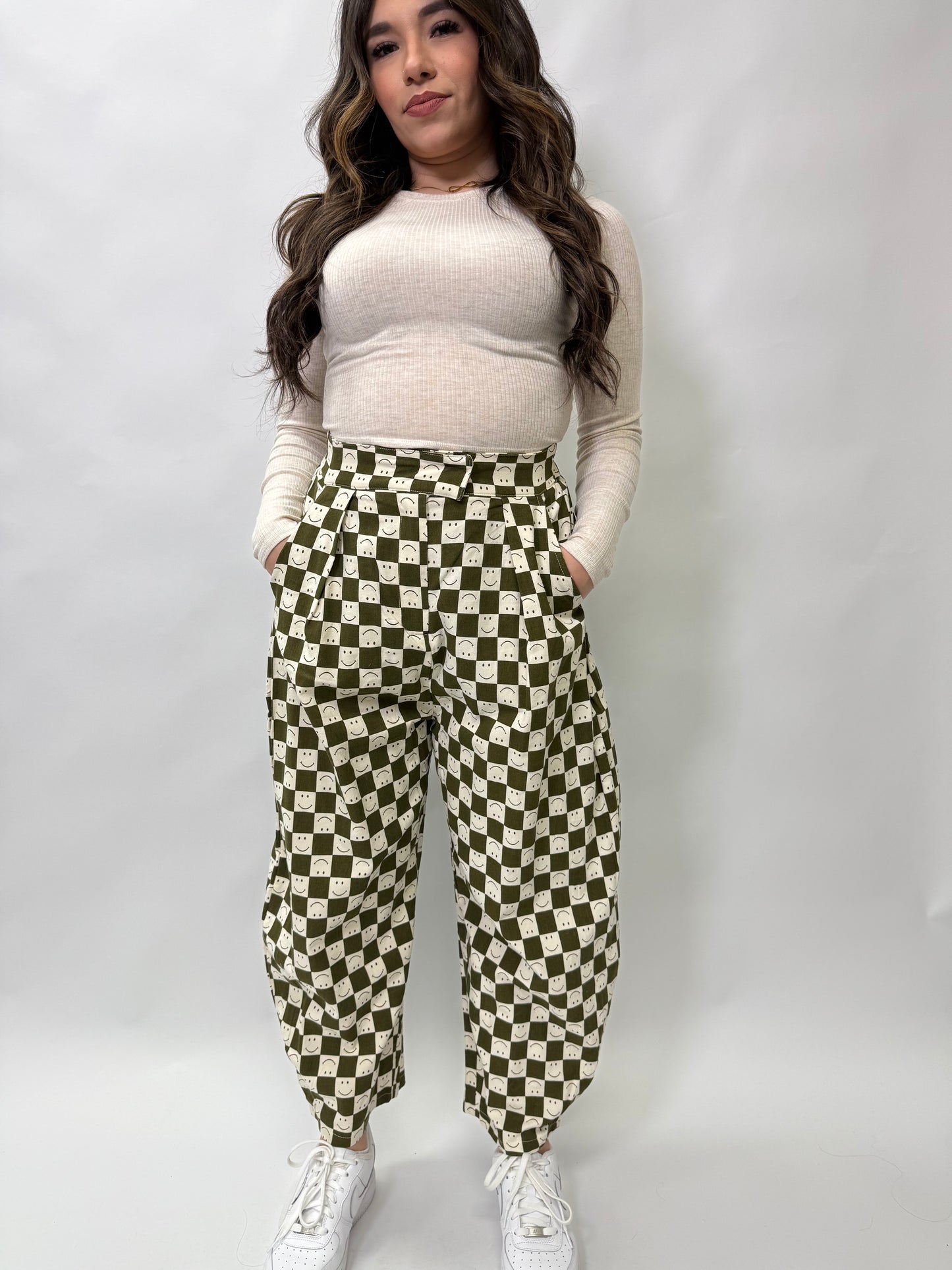 Smiley Checkered Barrel Pants